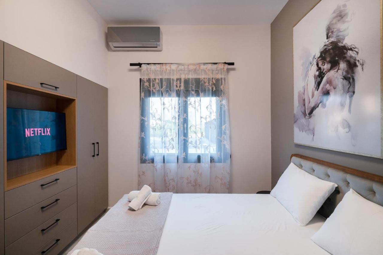Maison 4 Seasons Kalamata Bagian luar foto